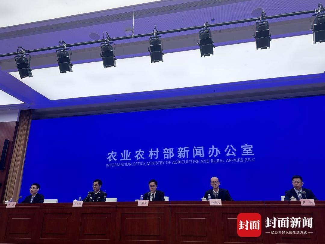 农业农村部：对擅自进入我国港口的涉渔外籍船舶处罚并责令离开