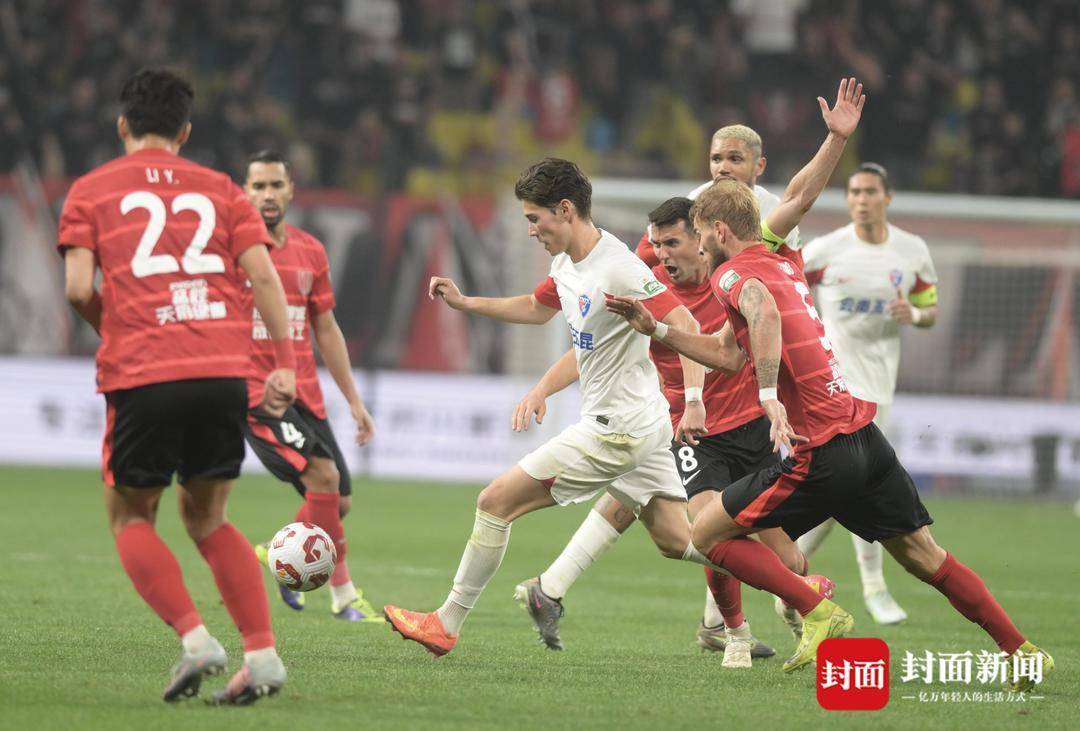 补时绝平！成都蓉城主场1-1战平云南玉昆